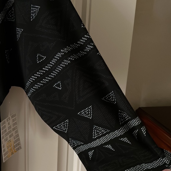 Lularoe Randy - Picture 2 of 4